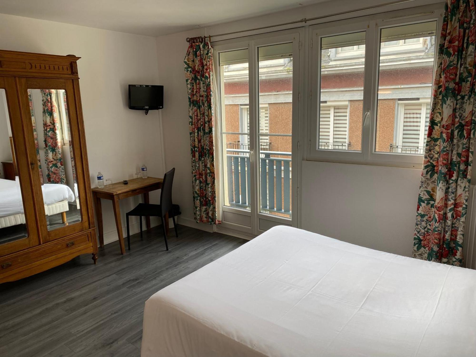 Hotel Restaurant L'Annexe Saint-Valery-en-Caux Ngoại thất bức ảnh